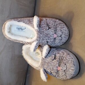 Capelle bedroom slippers